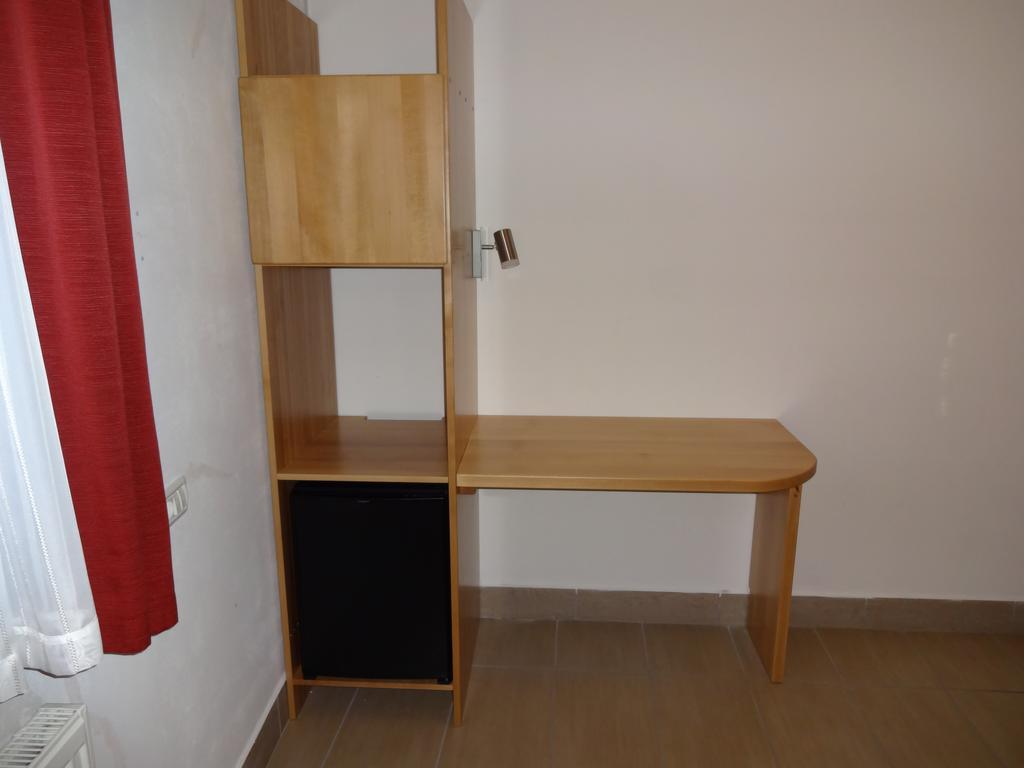 Fedrig Private Rooms & Apartment Kobarid Eksteriør bilde